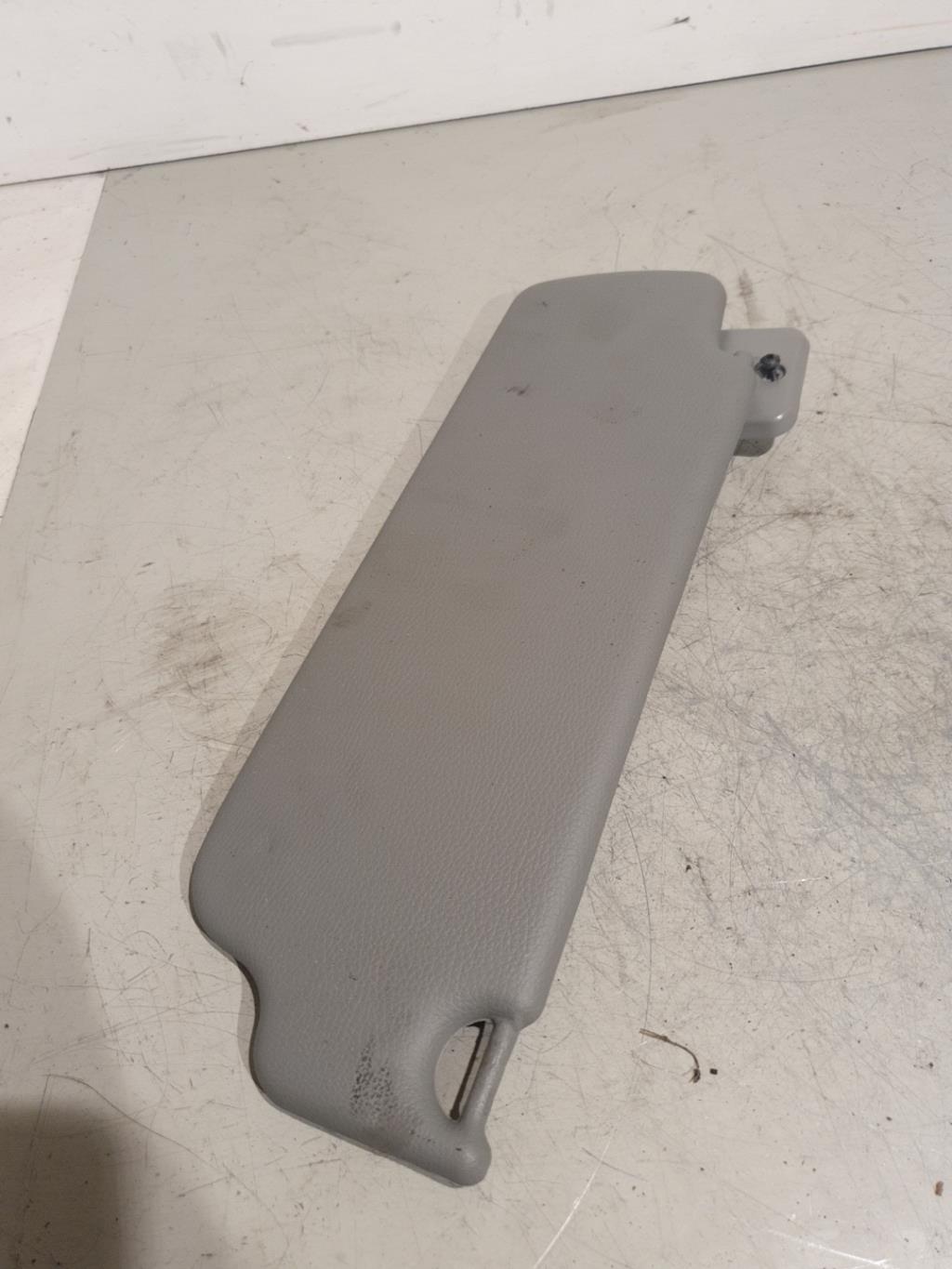 Pare soleil droit RENAULT TWINGO 1 PHASE 2 Essence - 1