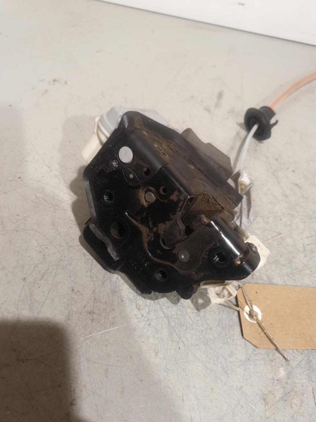 Serrure avant gauche AUDI A3 2 PHASE 2 Diesel - 1