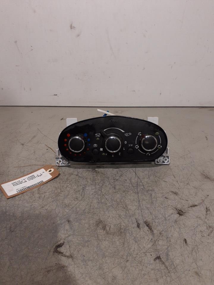 Commande chauffage DACIA DUSTER 1 PHASE 2 Diesel - 1