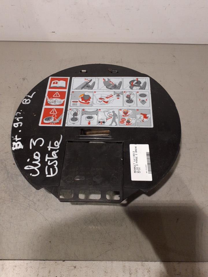 Cric (Ensemble depannage) RENAULT CLIO 3 PHASE 2 BREAK Diesel - 1