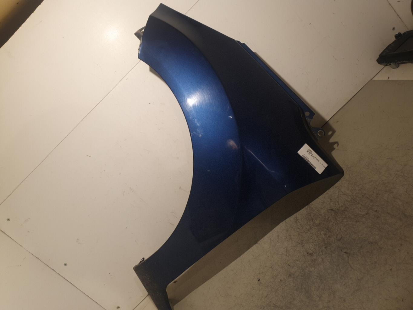 Aile avant gauche FORD FIESTA 6 PHASE 1 Diesel - 1
