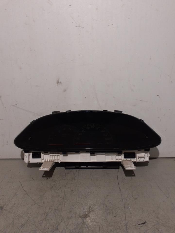 Compteur TOYOTA YARIS 2 PHASE 1 Diesel - 1