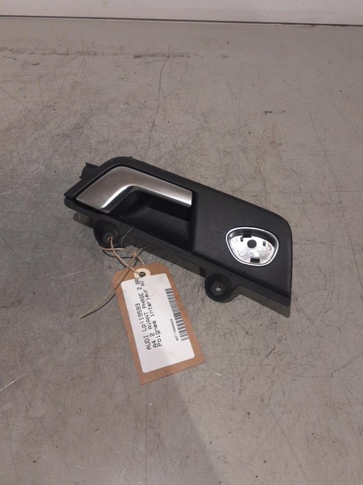 Poignee interieur avant droit AUDI A4 2 AVANT PHASE 2 BREAK Diesel - 1