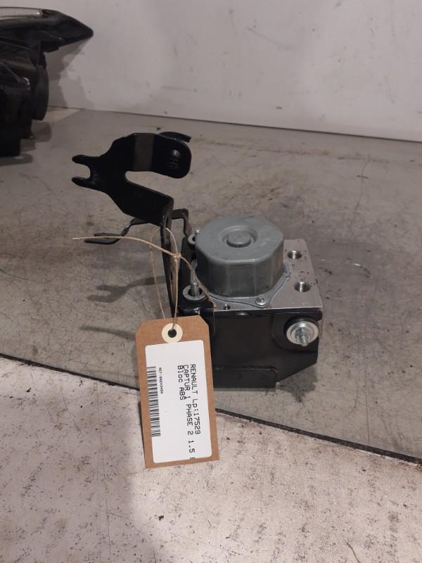 Bloc ABS (freins anti-blocage) RENAULT CAPTUR 1 PHASE 2 Diesel - 1