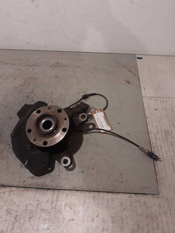 Fusee avant droit CITROEN JUMPY 2 Diesel - 1