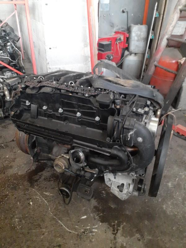 Moteur BMW X5 E53 Diesel - 1