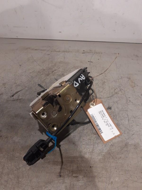 Serrure avant droit RENAULT MEGANE 2 PHASE 2 Diesel - 1