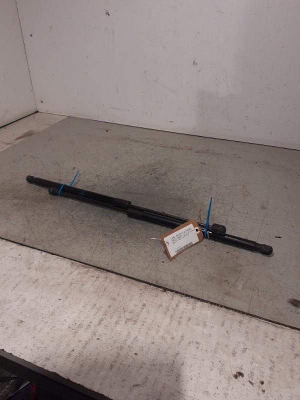 Verin de coffre LAND ROVER FREELANDER 2 Diesel - 1