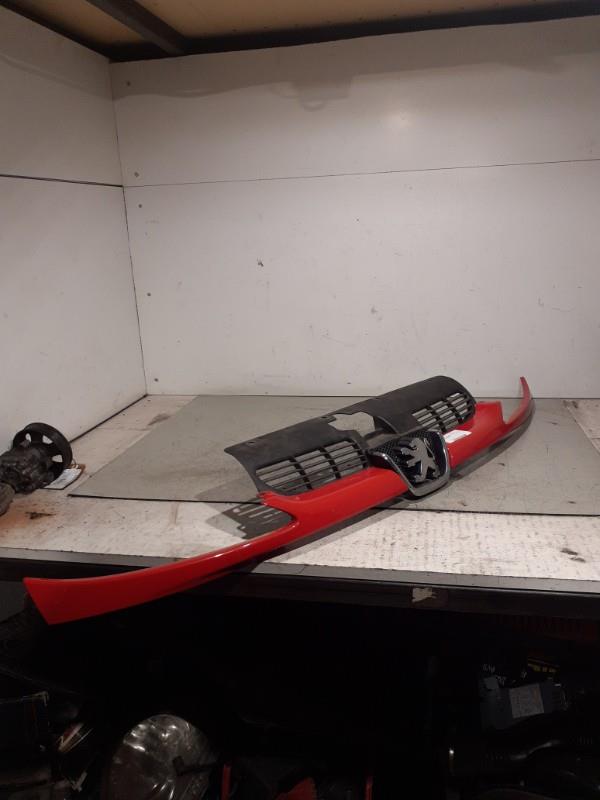 Calandre PEUGEOT 206 PHASE 1 Diesel - 1