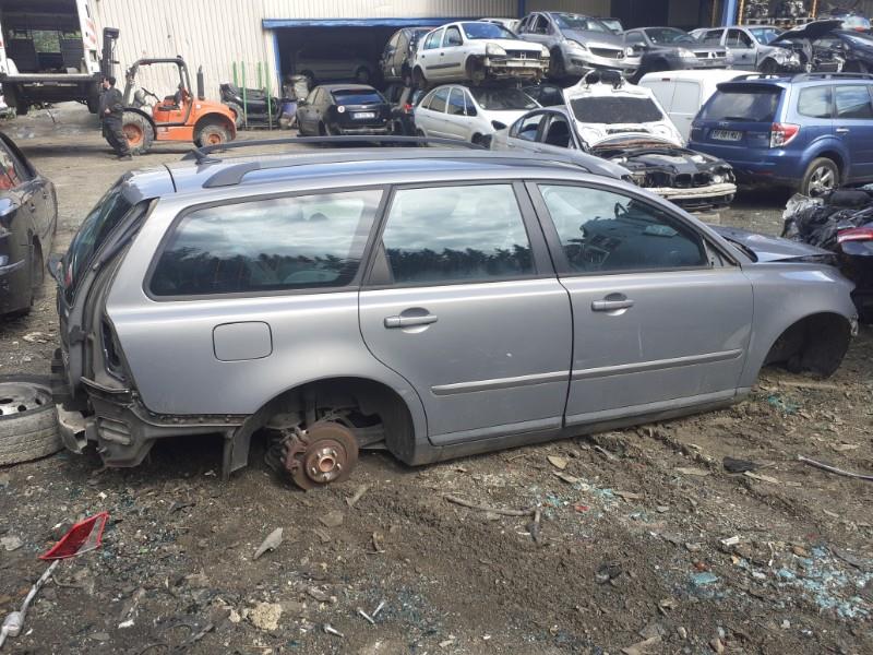 Capot VOLVO V 50 PHASE 1 BREAK Diesel - 1