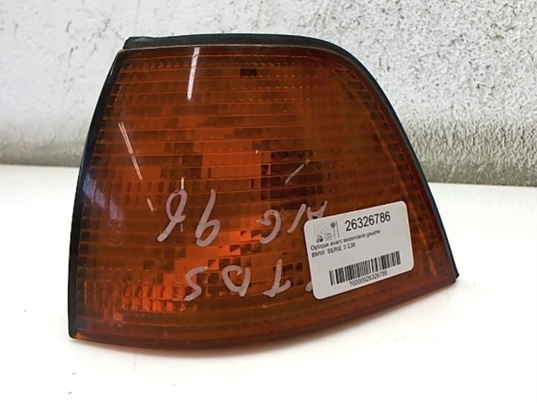 Optique avant secondaire gauche (feux)(clignotant) BMW SERIE 3 E36  - 1