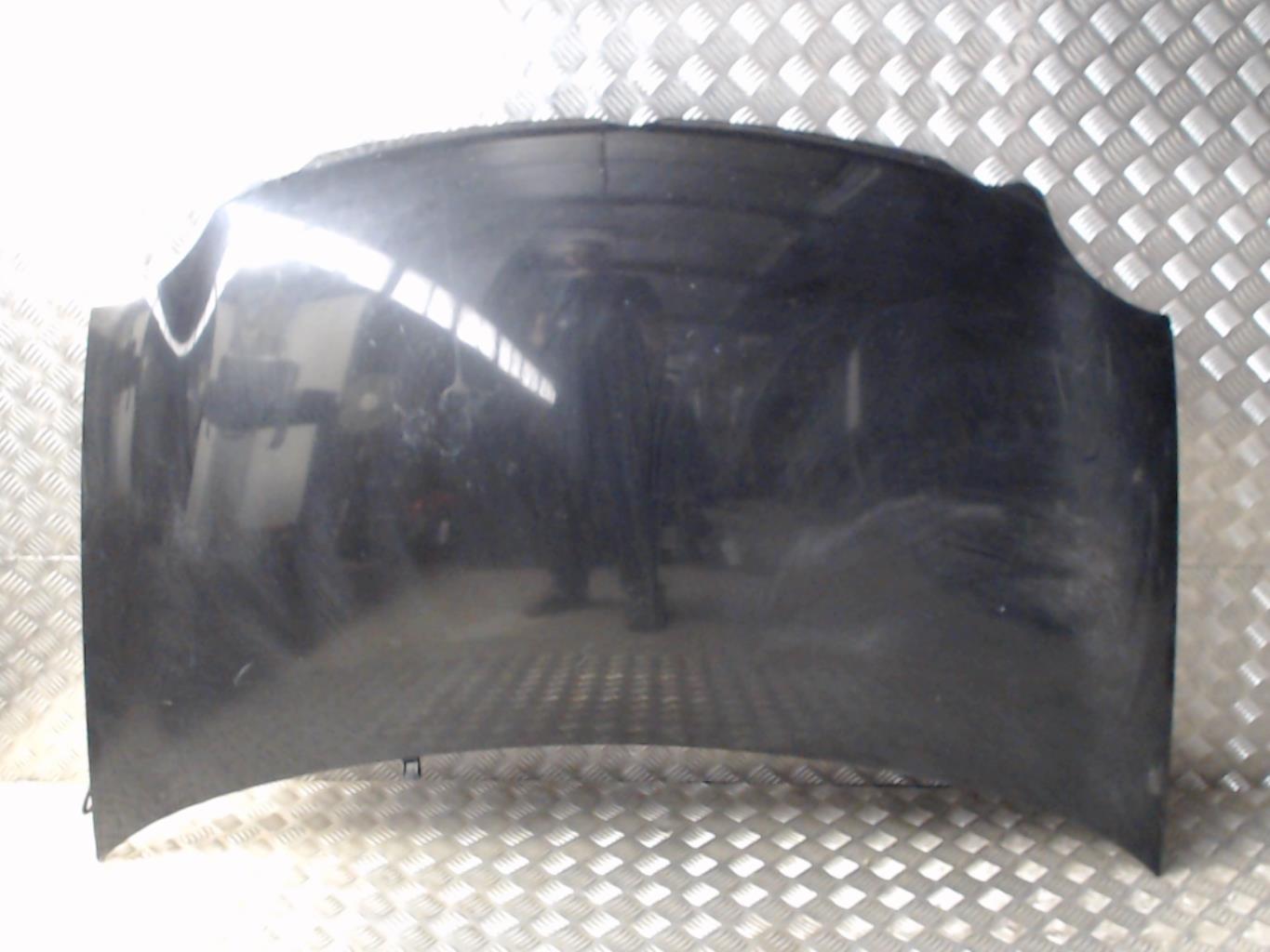 Capot VOLKSWAGEN POLO 4 PHASE 1 Essence - 1