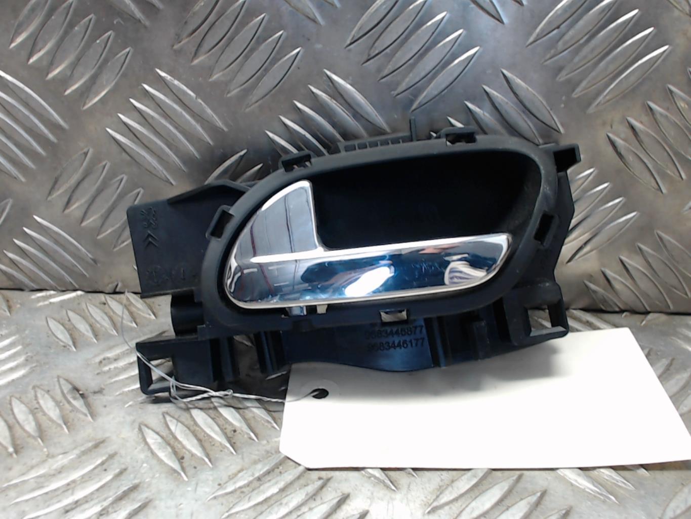 Maniglia interna posteriore sinistra PEUGEOT 3008 1 PHASE 1 Diésel - 1
