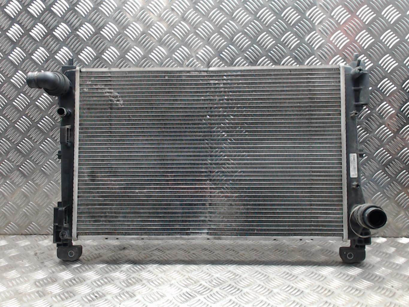 Radiatore acqua FIAT PUNTO EVO 3 Diésel - 1