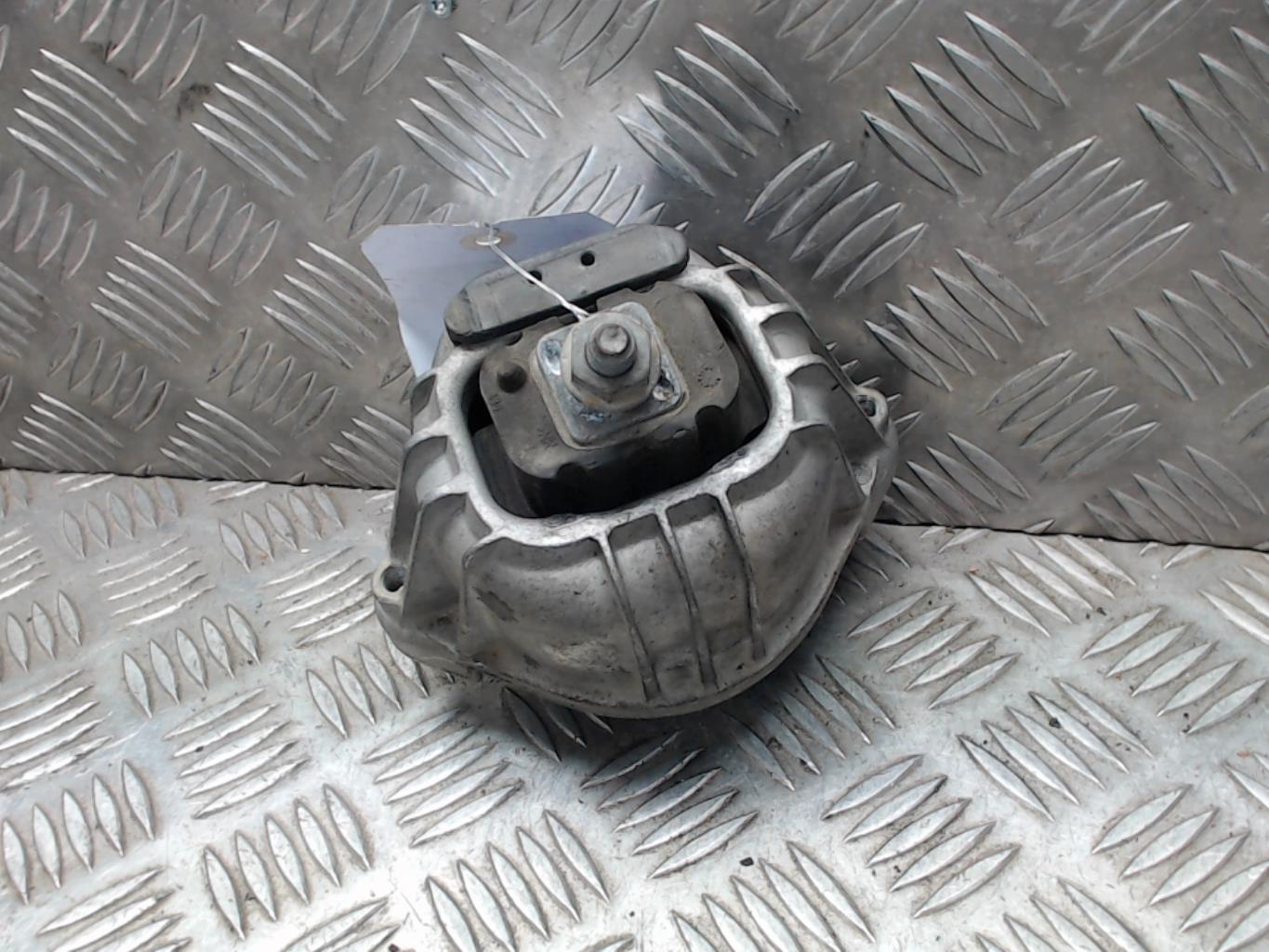 Support moteur BMW SERIE 1 E87 PHASE 2 Diesel - 1