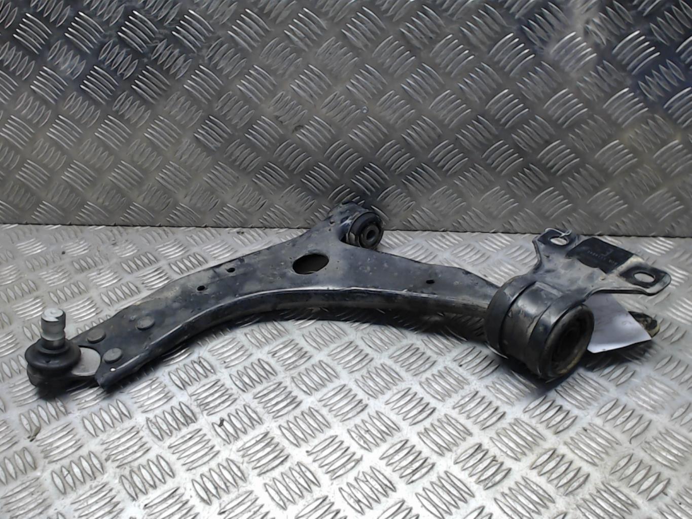 Triangolo anteriore destro VOLVO V 40 CROSS COUNTRY PHASE 1 BREAK Diésel - 1