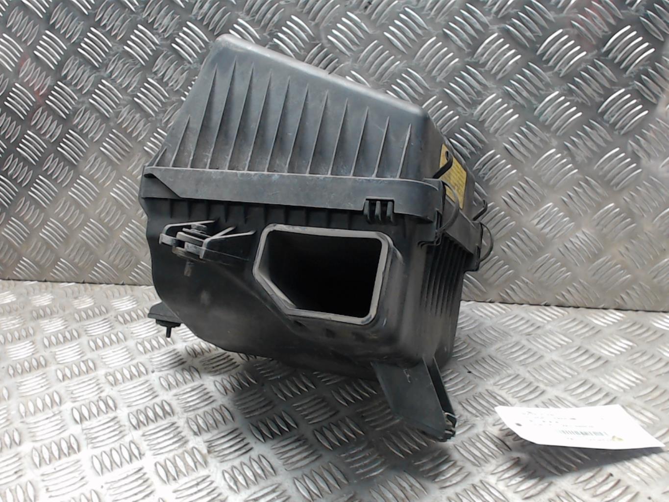 Boite a air HYUNDAI TERRACAN Diesel - 1