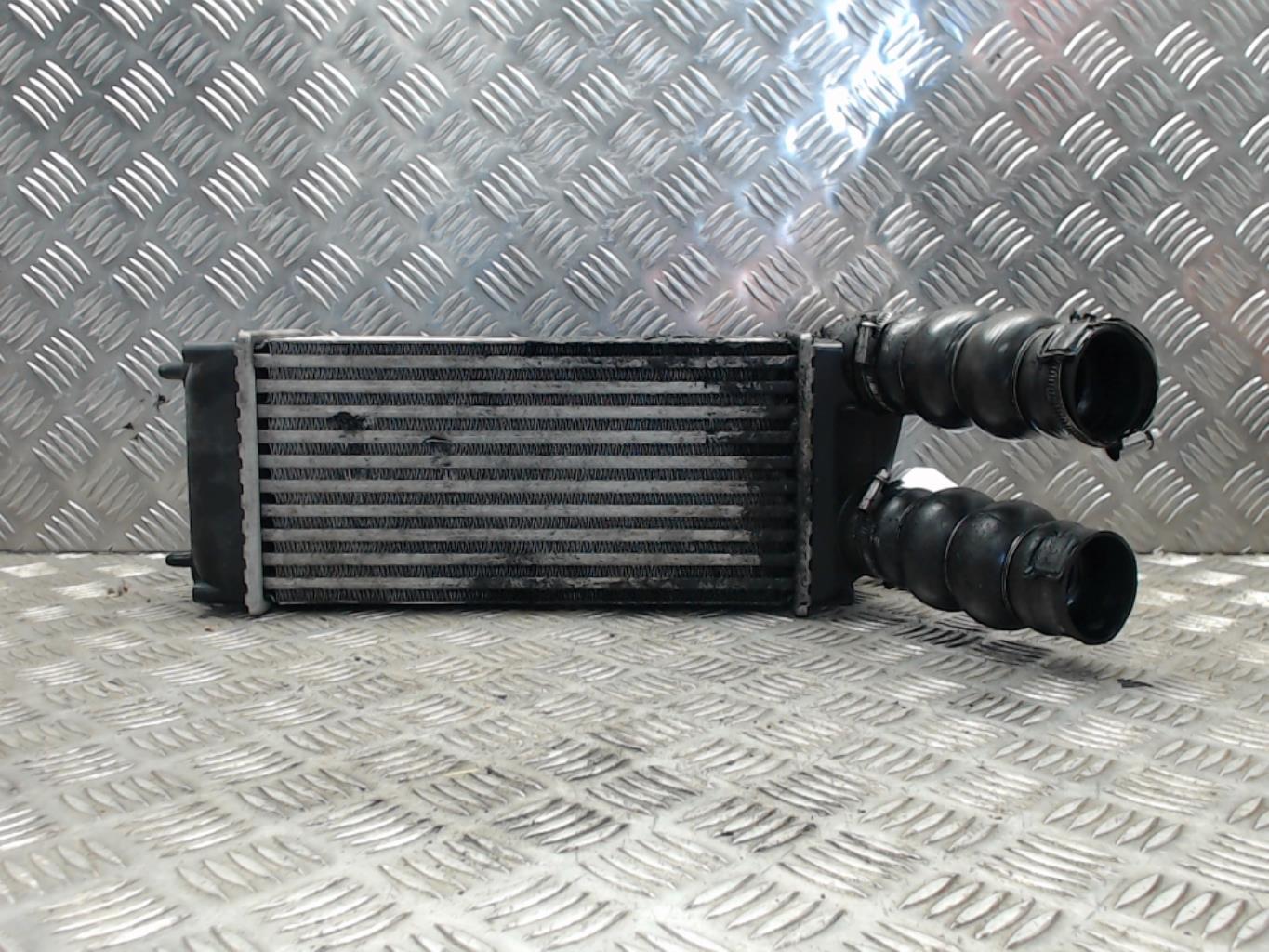 Echangeur air (Intercooler) PEUGEOT 307 PHASE 2 BREAK Diesel - 1