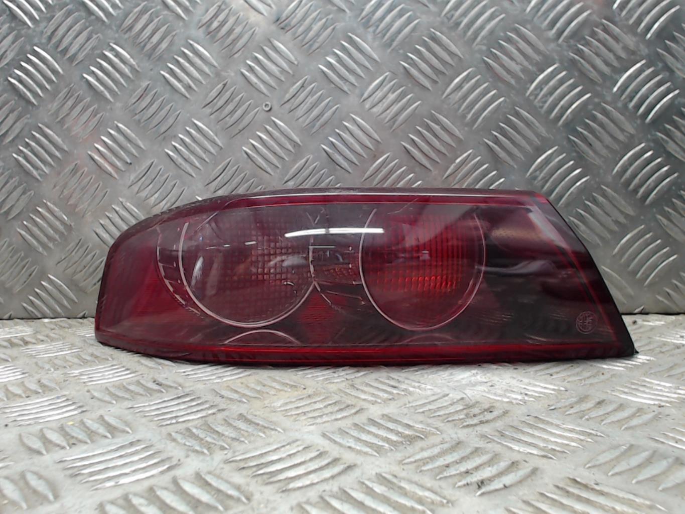 Fanale posteriore principale sinistro (luci) ALFA ROMEO 159 Diésel - 1