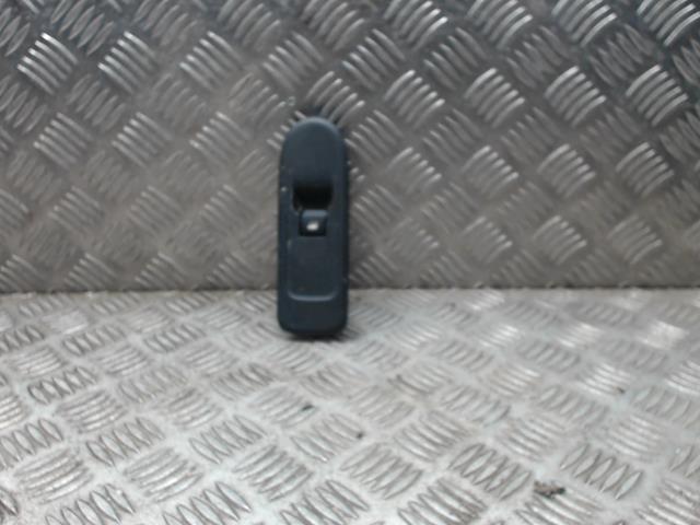 Interruttore lavacristalli anteriore destro CITROEN C5 2 BREAK Diésel - 1