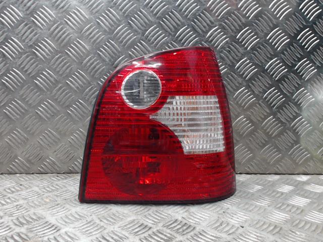 Fanale posteriore principale destro (luci) VOLKSWAGEN POLO 4 PHASE 1 Gasolina - 1