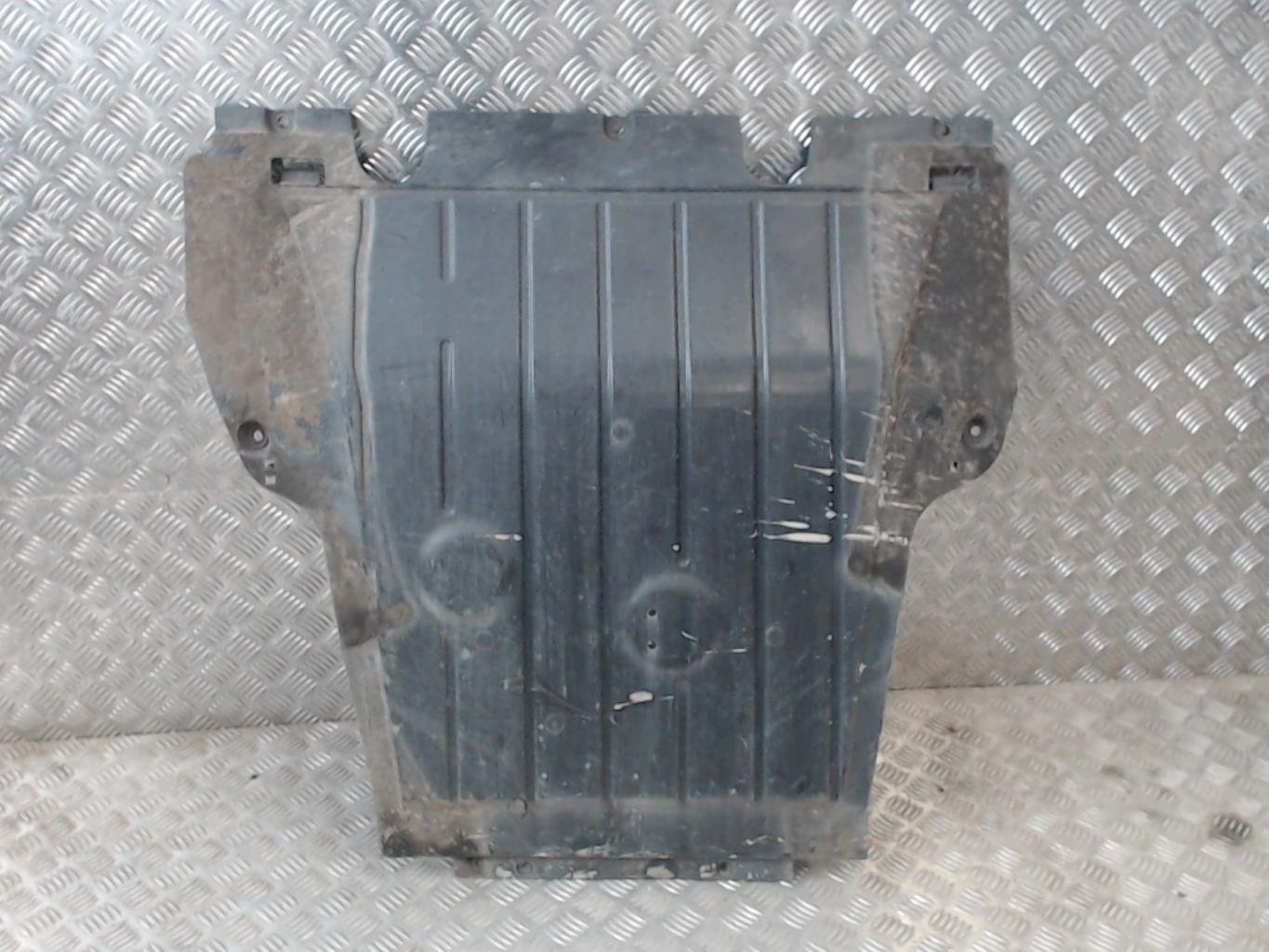 Cache sous moteur RENAULT CLIO 3 PHASE 1 Diesel - 1