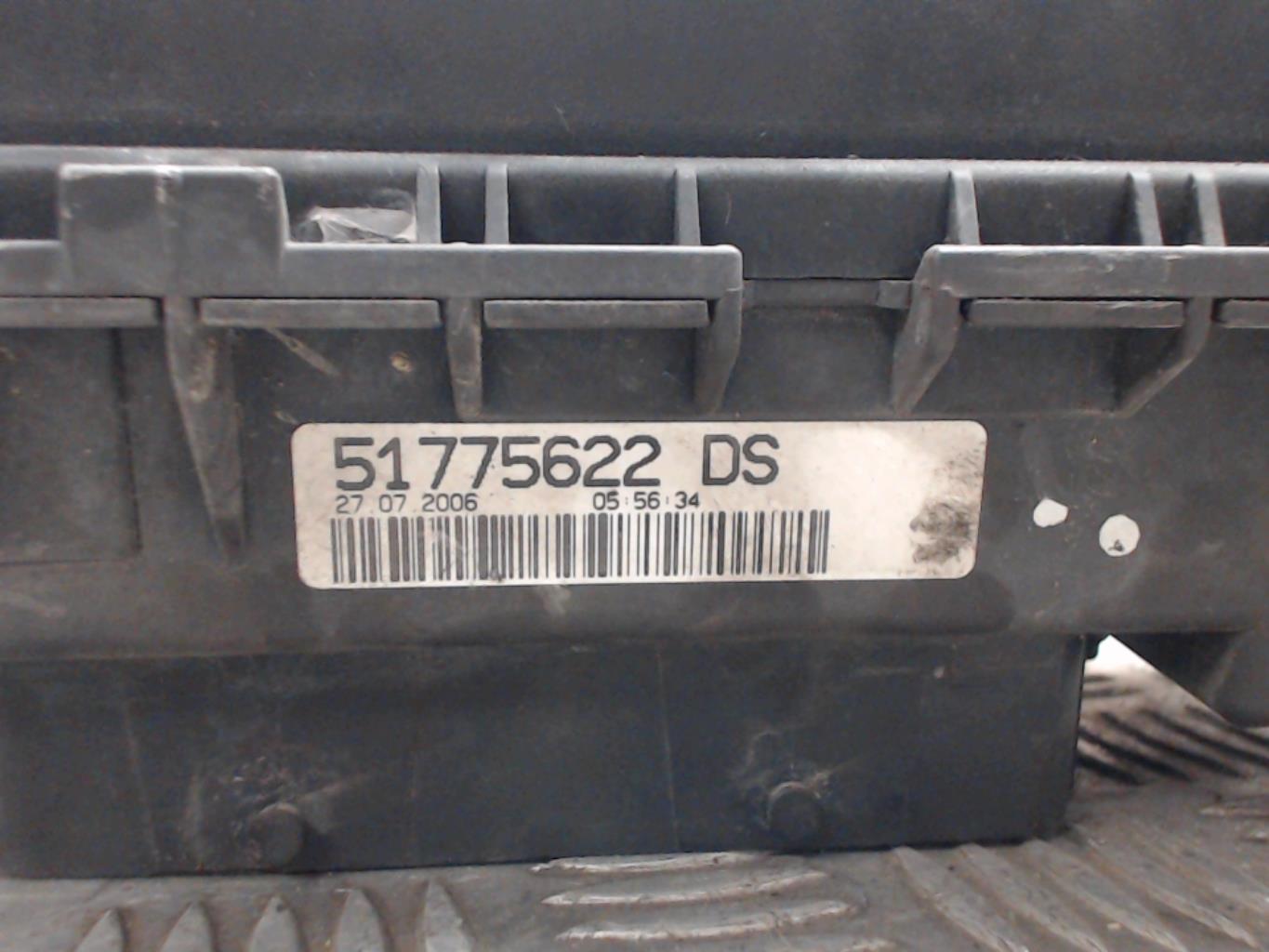 Scatola motore ausiliaria (BSM) FIAT GRANDE PUNTO Diésel - 1