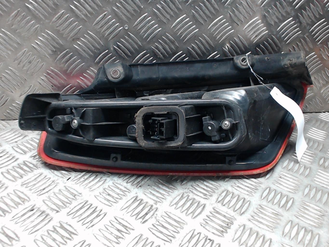 Fanale posteriore principale destro (luci) FIAT GRANDE PUNTO Diésel - 1
