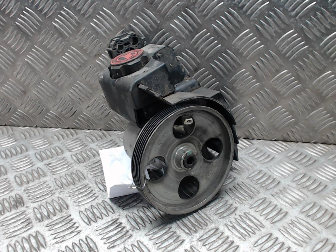 Pompe de direction PEUGEOT 207 PHASE 1 Essence - 1