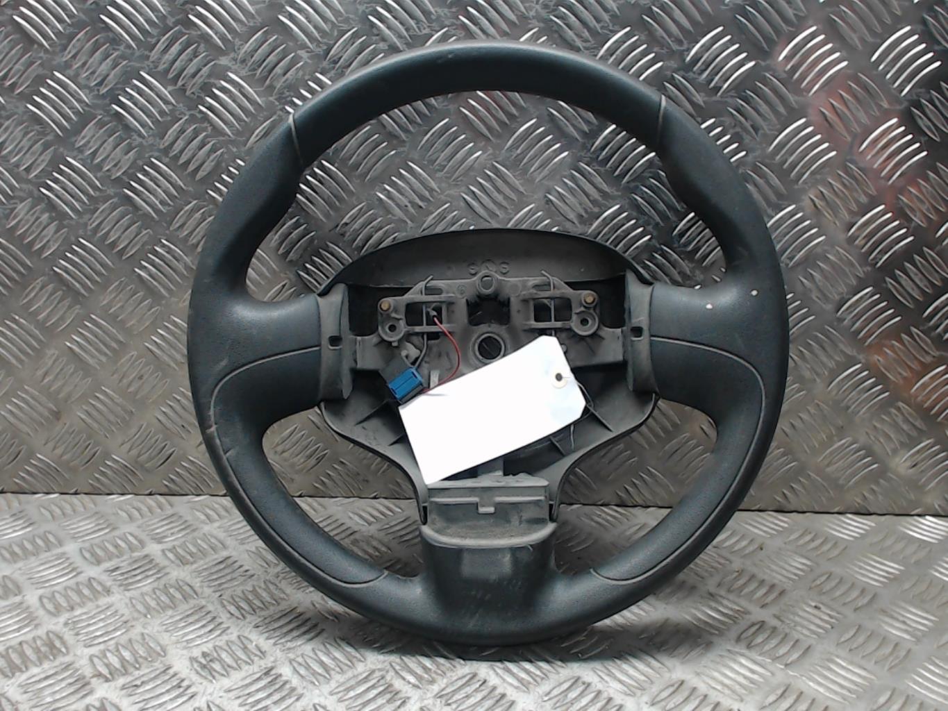 Volant CITROEN C3 PICASSO PHASE 1 Essence - 1