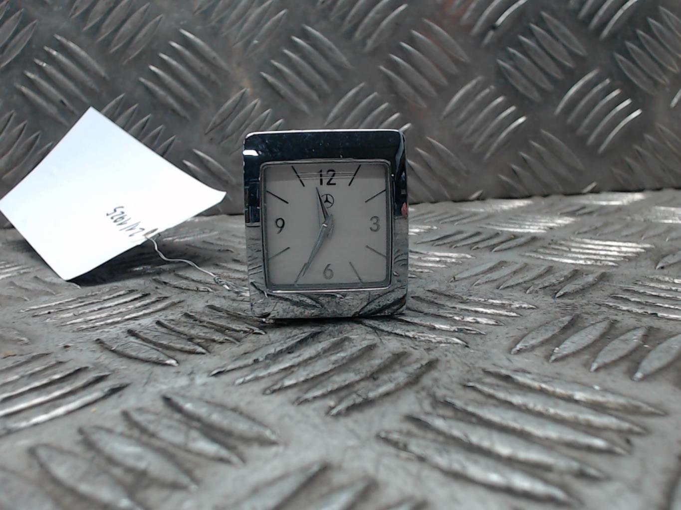 Orologio MERCEDES CLASSE CLS 218 PHASE 1 Diésel - 1
