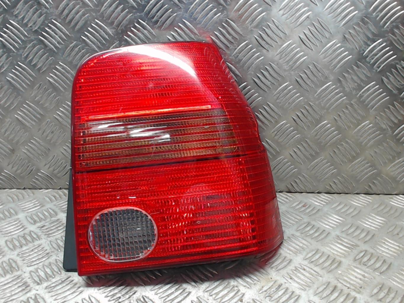 Fanale posteriore principale destro (luci) VOLKSWAGEN LUPO Gasolina - 1