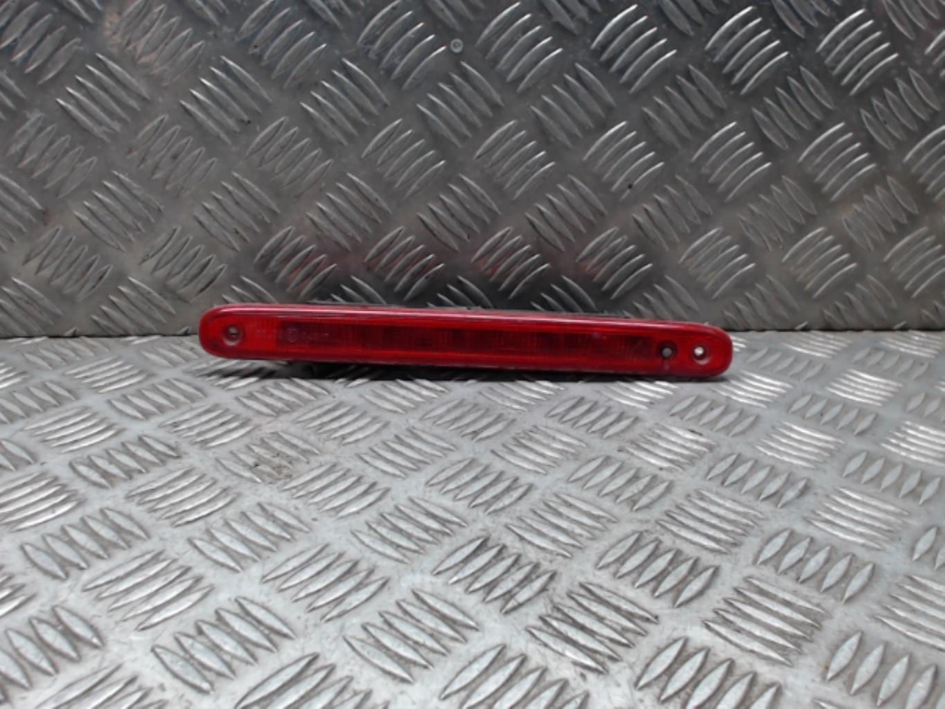 Luce stop centrale TOYOTA AYGO 1 PHASE 2 Gasolina - 1
