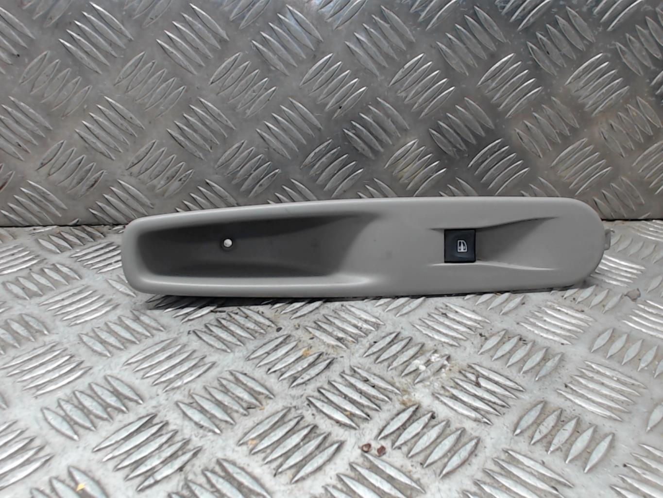 Interruttore lavacristalli anteriore destro RENAULT ZOE 1 Electricidad - 1