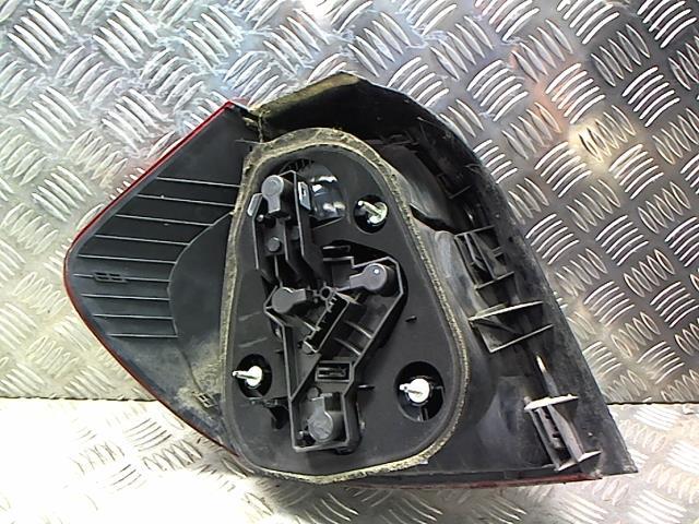 Fanale posteriore principale destro (luci) BMW SERIE 1 E87 PHASE 1 Diésel - 1