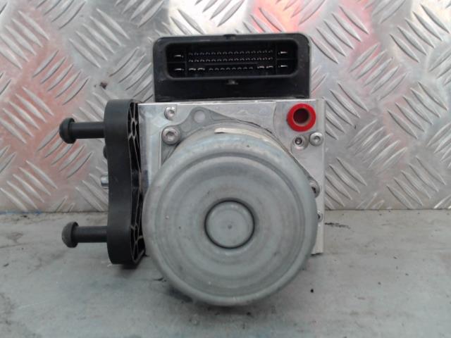 Blocco ABS (antibloccaggio freni) MERCEDES CLASSE E 213 Diésel - 1