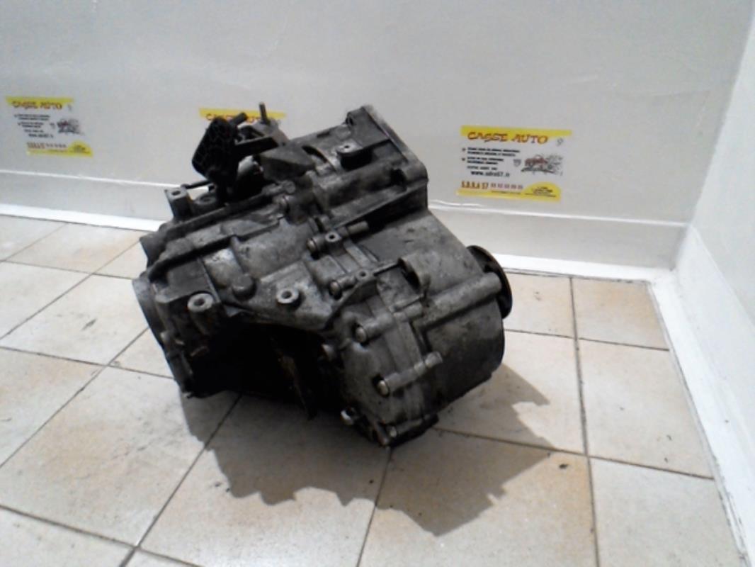 Boite de vitesses VOLKSWAGEN GOLF 5 Diesel - 1