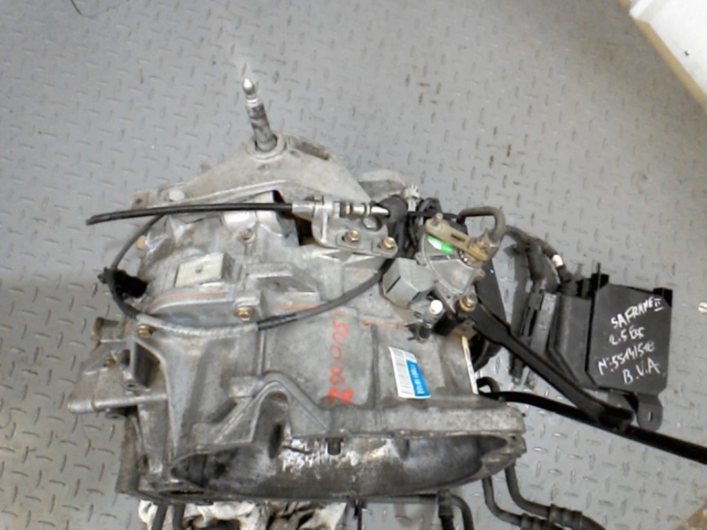 Boite de vitesses RENAULT SAFRANE PHASE 2 Essence - 1