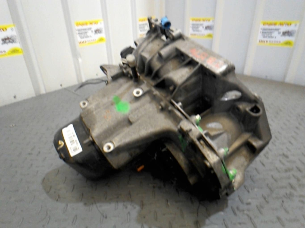 Boite de vitesses RENAULT CLIO 2 PHASE 2 Essence - 1