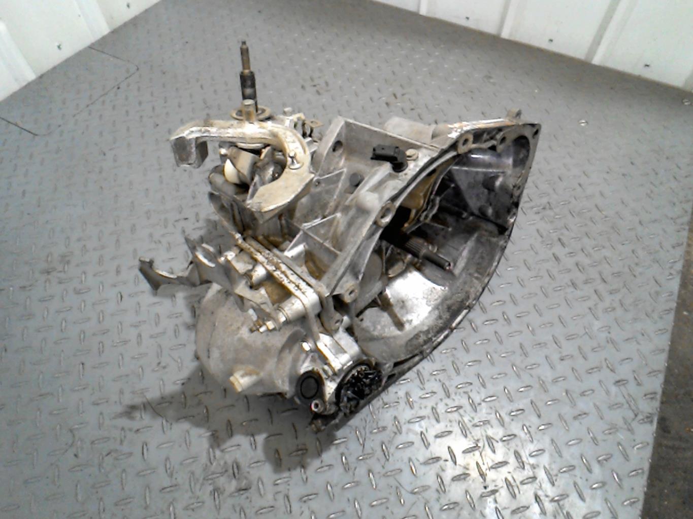 Boite de vitesses PEUGEOT 406 PHASE 2 Diesel - 1
