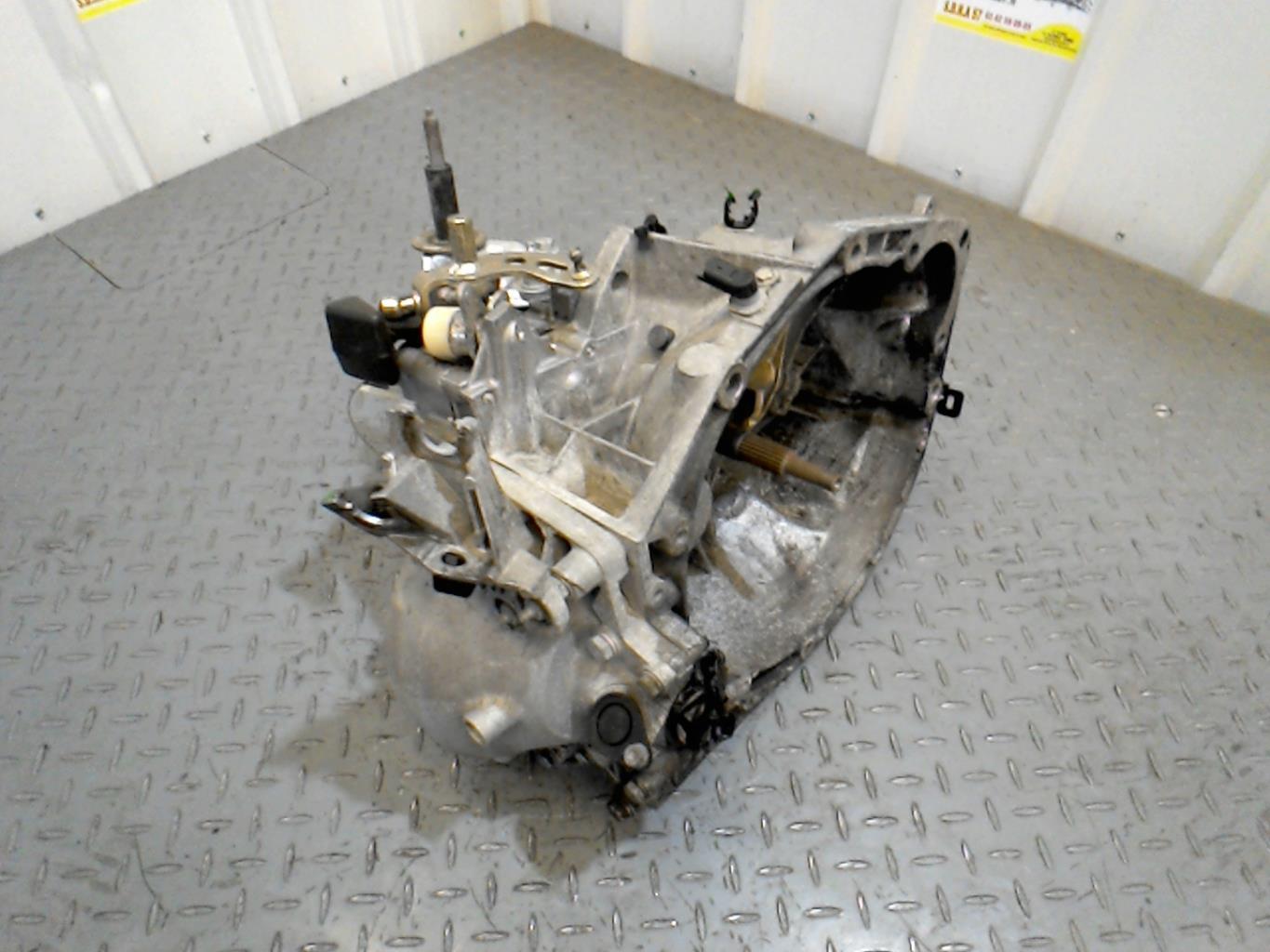 Boite de vitesses PEUGEOT 406 PHASE 2  - 1