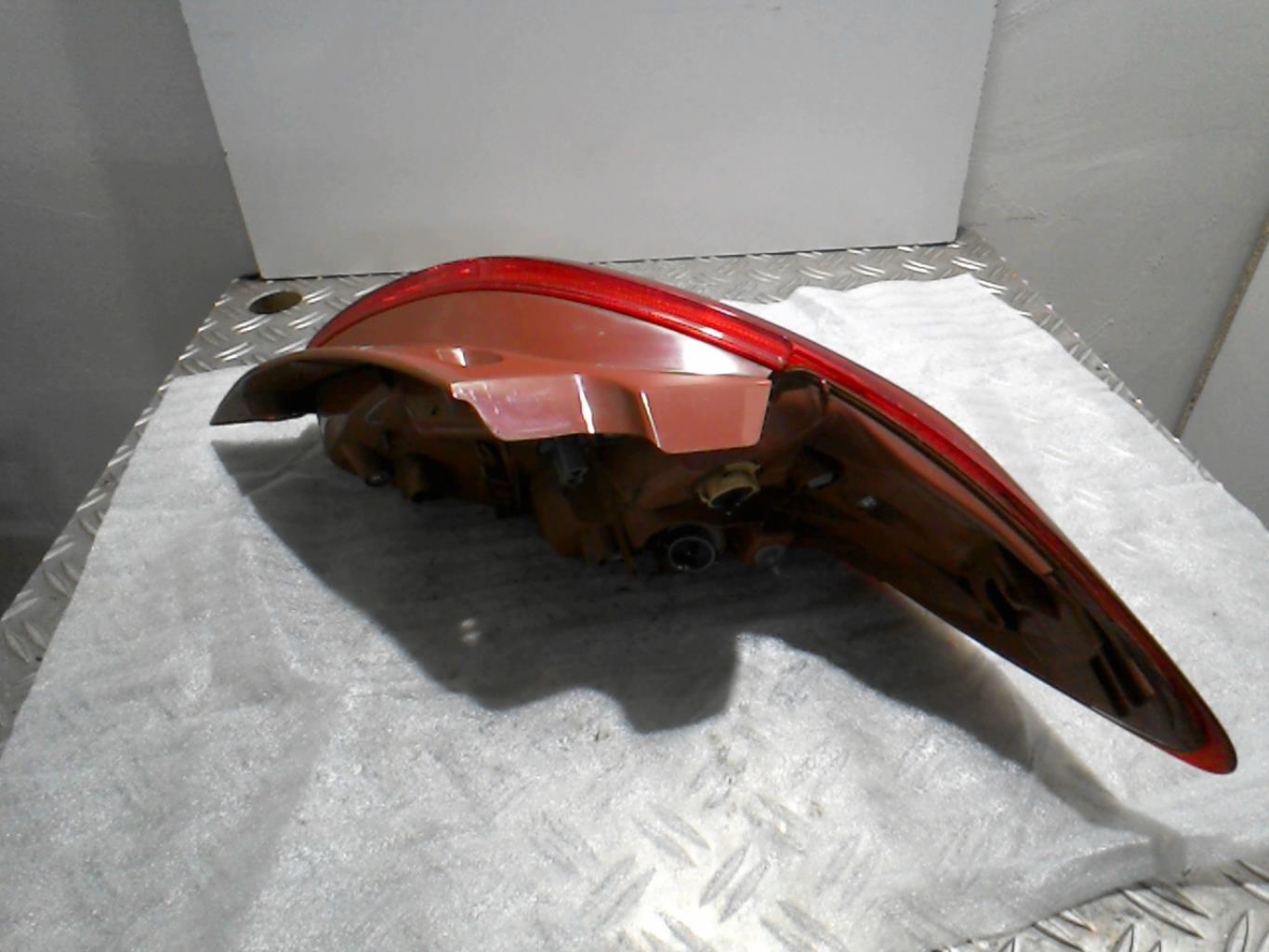 Feu arriere principal gauche (feux) MAZDA 2 2 PHASE 1  - 1