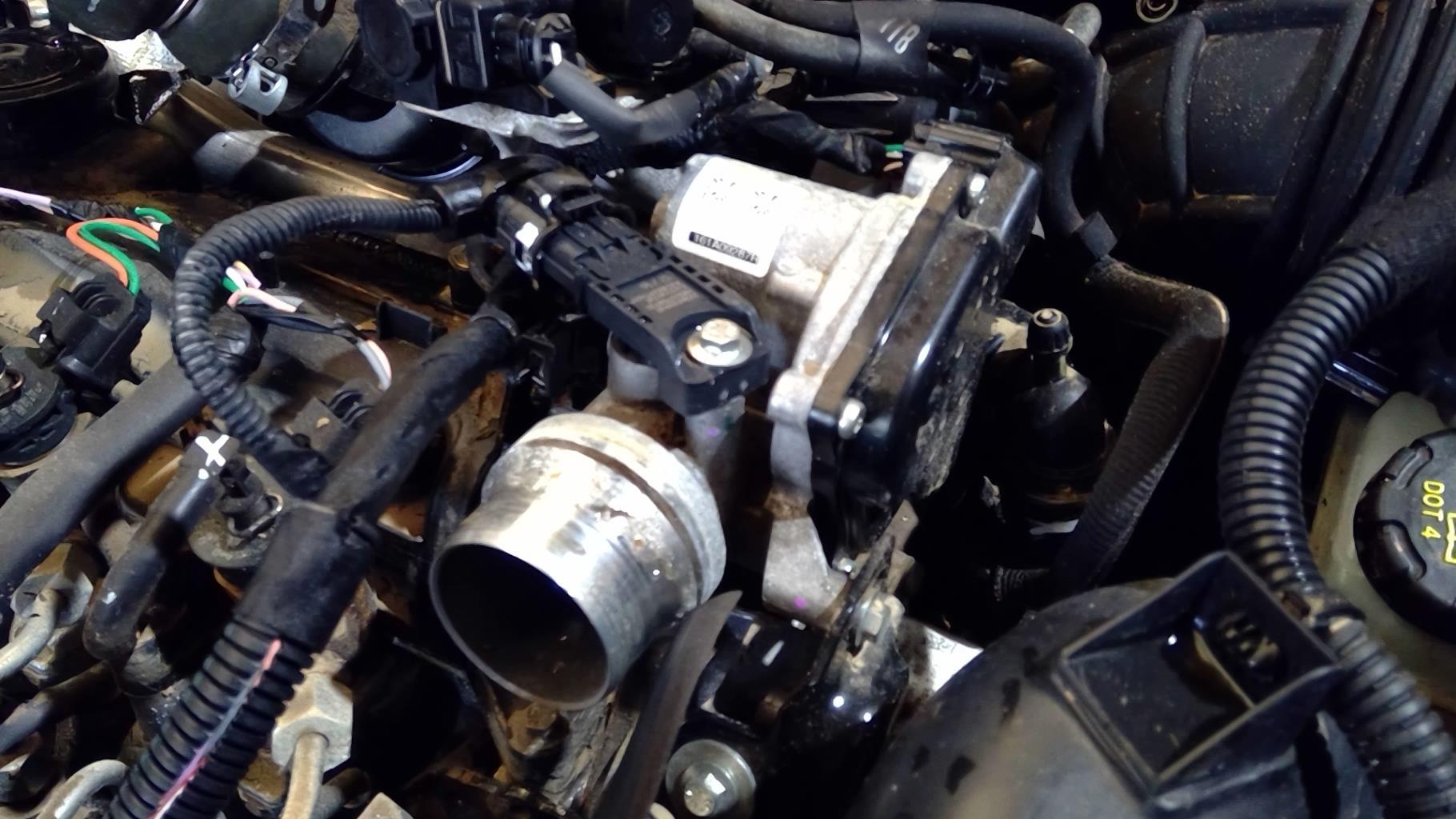 Boitier papillon RENAULT CLIO 4 PHASE 1 Diesel - 1