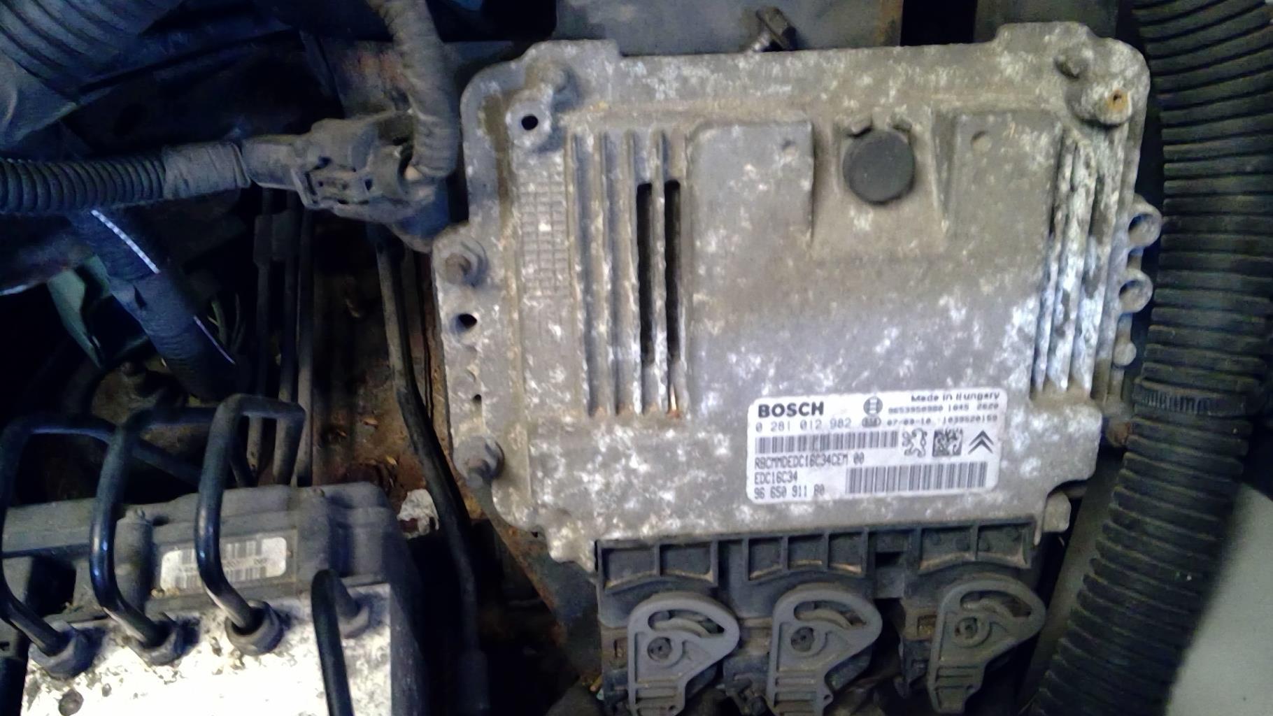 Calculateur PEUGEOT EXPERT 3  - 1