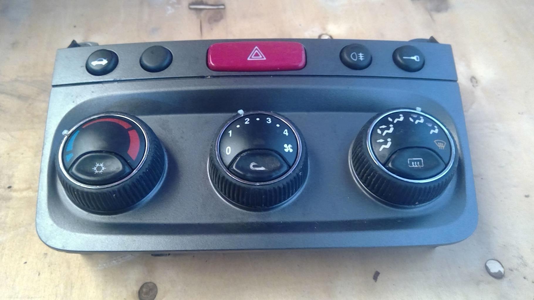 Commande chauffage ALFA ROMEO 147 PHASE 2 Diesel - 1