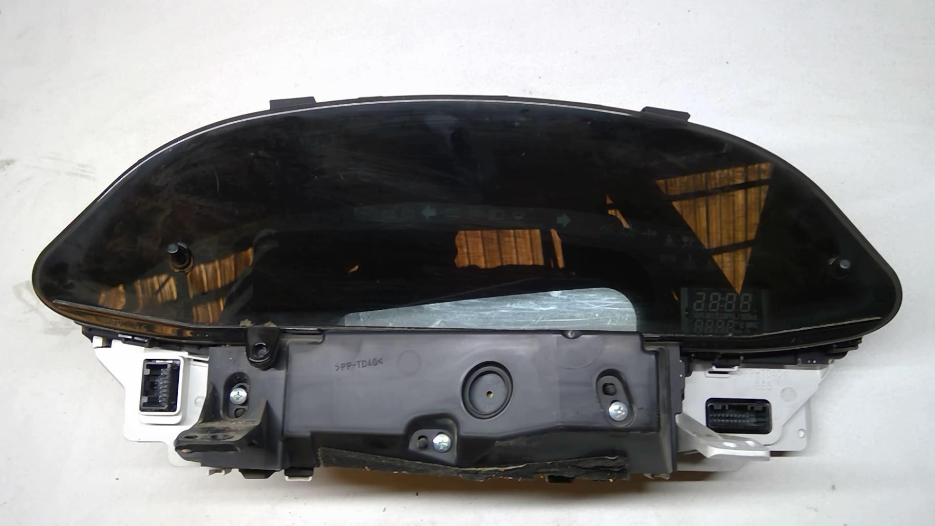 Compteur TOYOTA YARIS 2 PHASE 1 Diesel - 1