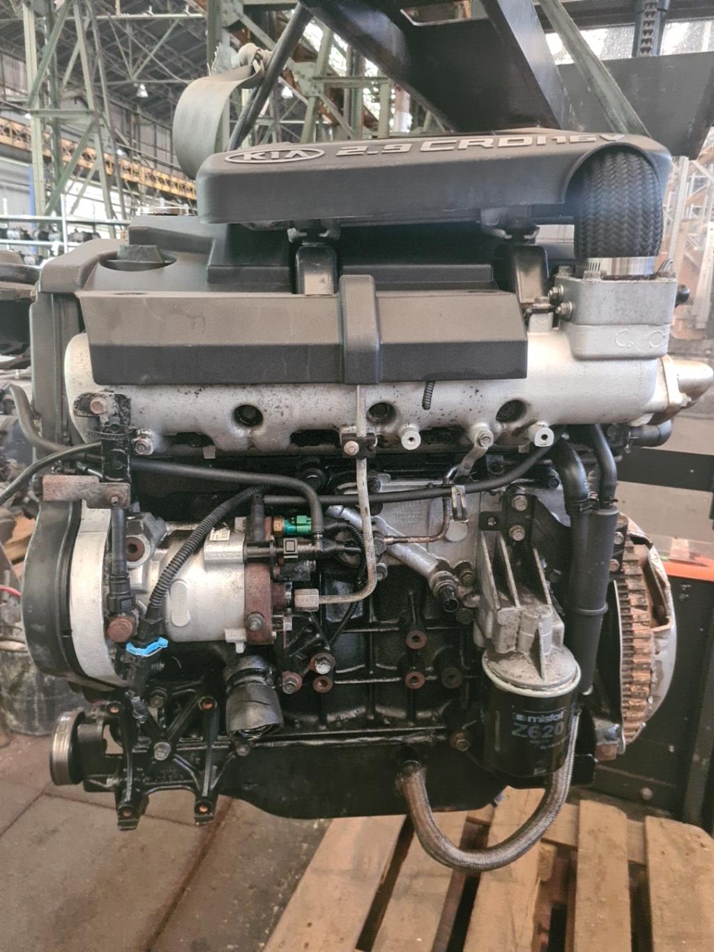 Moteur KIA CARNIVAL 1 Diesel - 1