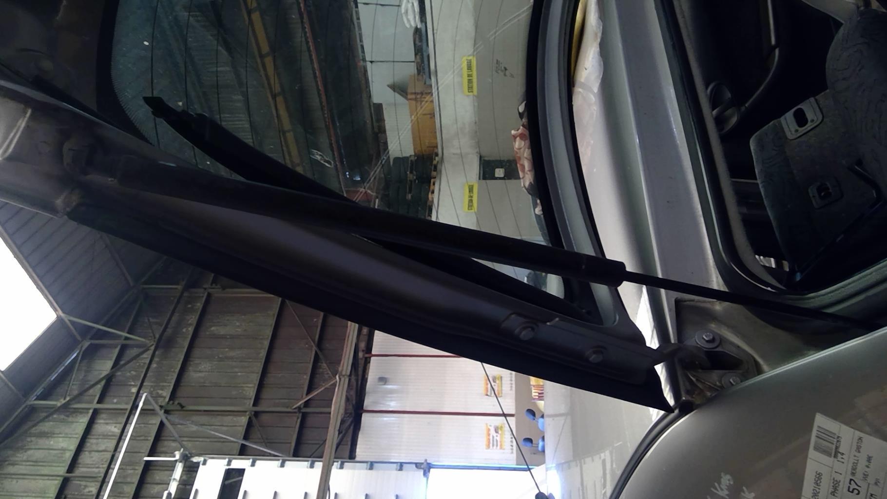 Verin de coffre CITROEN XSARA PHASE 1 Essence - 1