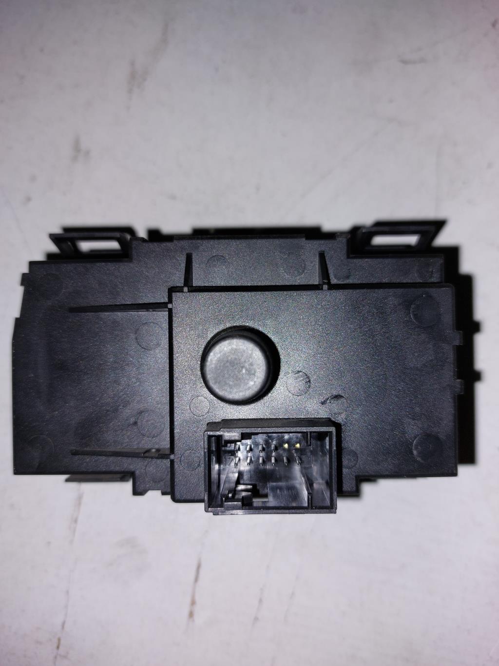 Commande de reglage hauteur de phare BMW SERIE 1 E87 PHASE 1 Diesel - 1