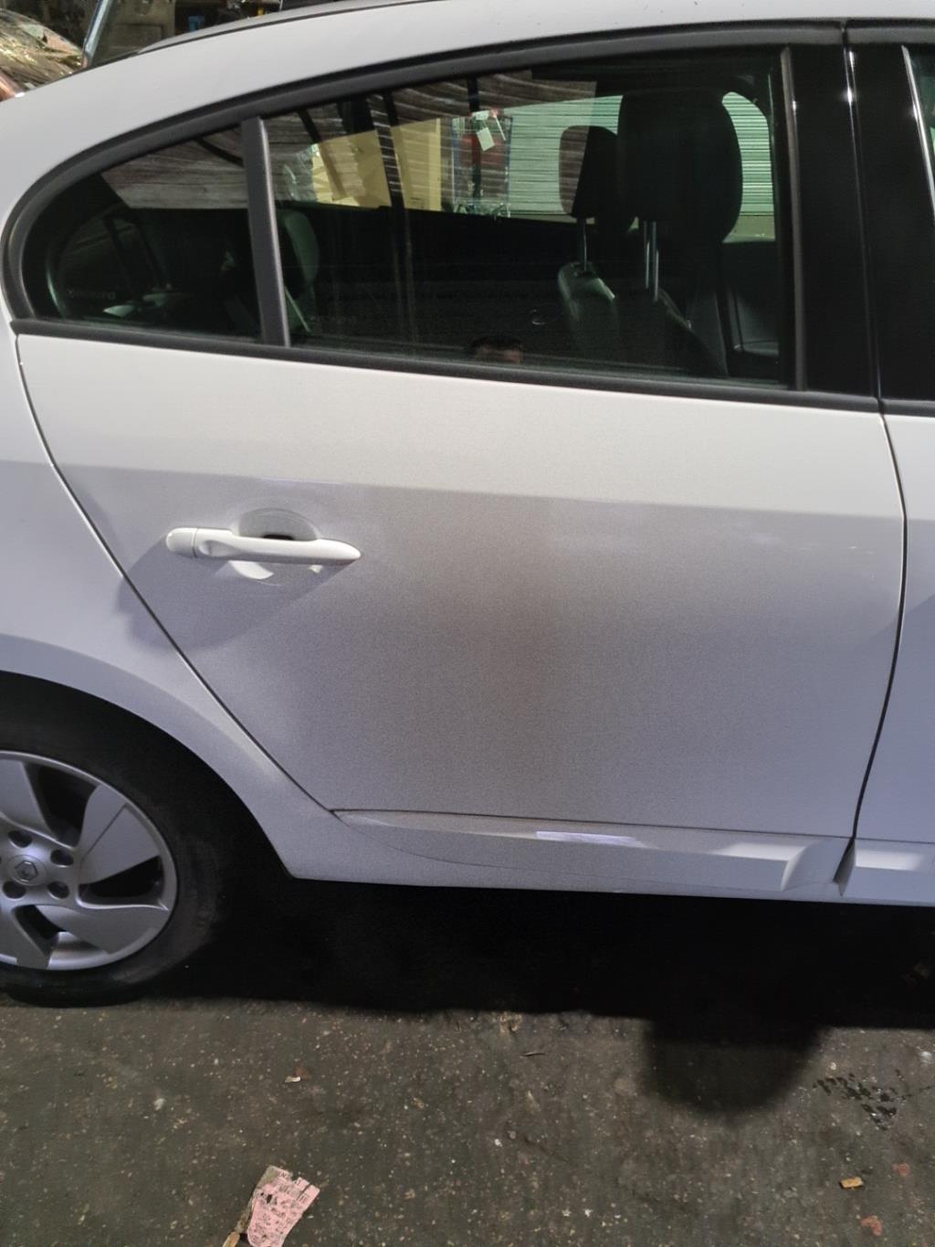 Porte arriere droit RENAULT FLUENCE PHASE 1 Electricité - 1
